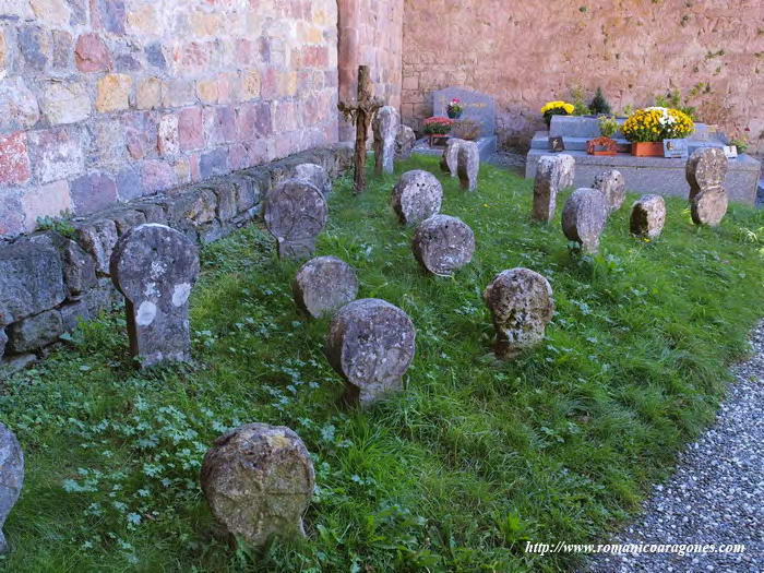 ESTELAS FUNERARAS DISCOIDALES